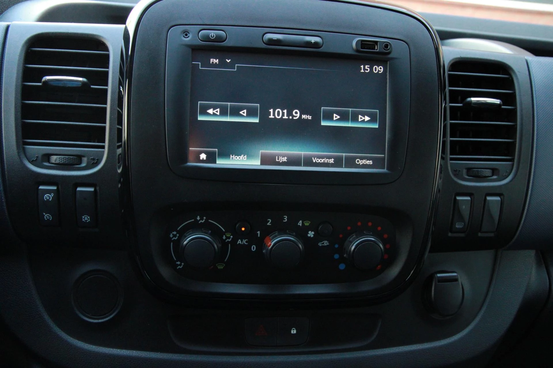 Hoofdafbeelding Opel Vivaro