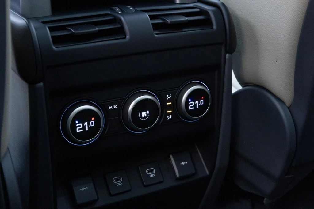 Hoofdafbeelding Land Rover Defender