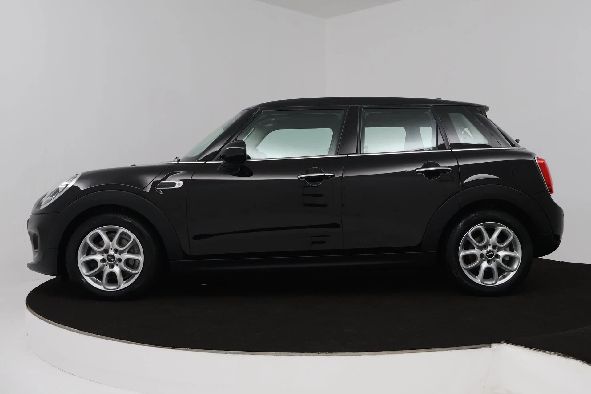 Hoofdafbeelding MINI One