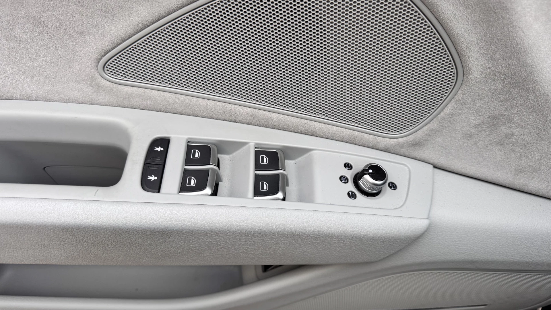 Hoofdafbeelding Audi A8