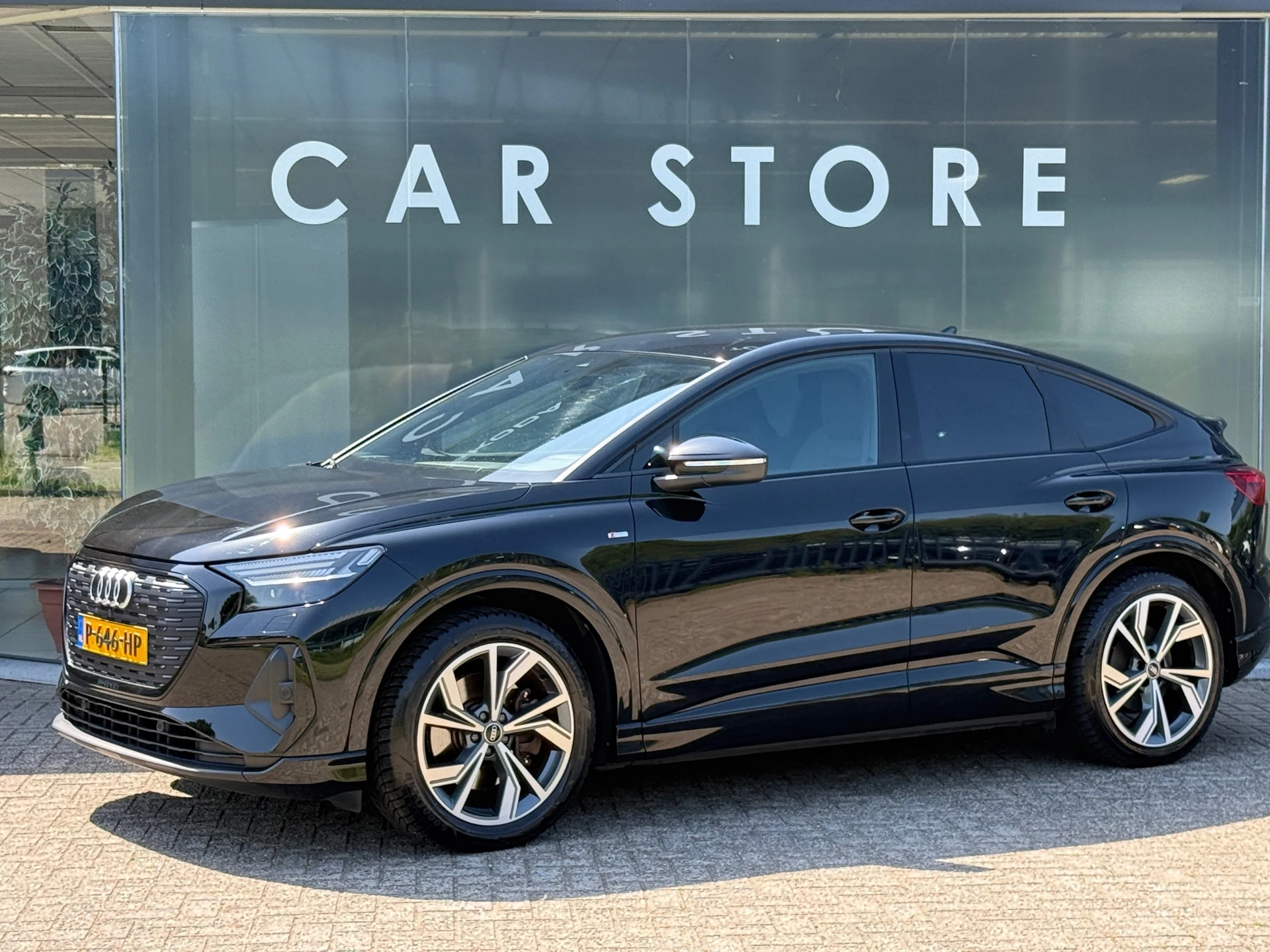 Hoofdafbeelding Audi Q4 Sportback e-tron
