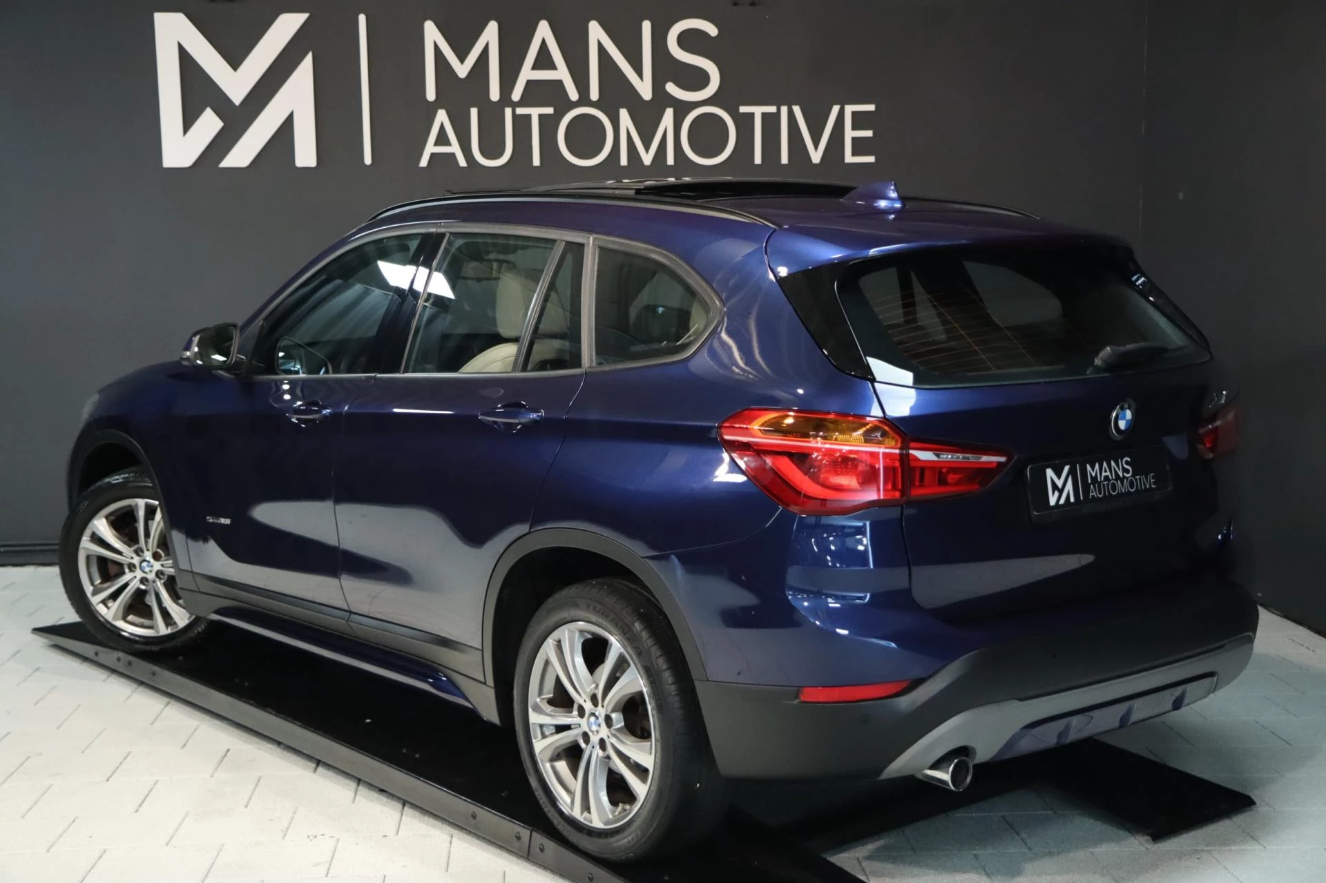 Hoofdafbeelding BMW X1