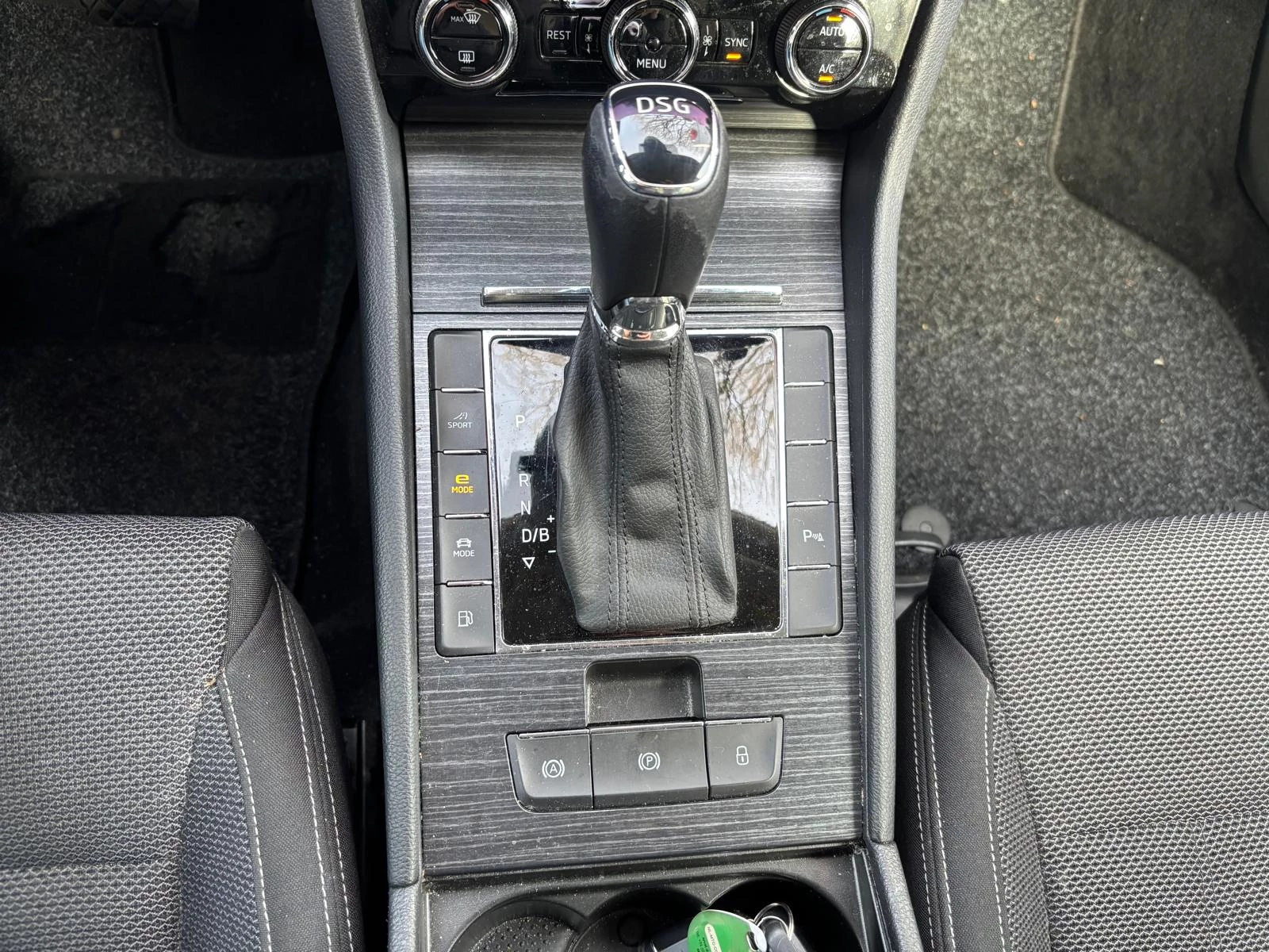 Hoofdafbeelding Škoda Superb