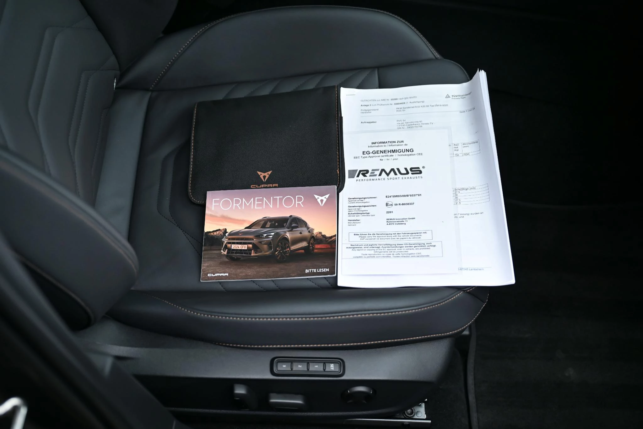 Hoofdafbeelding CUPRA Formentor