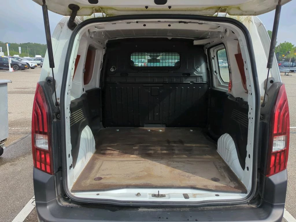 Hoofdafbeelding Peugeot Partner