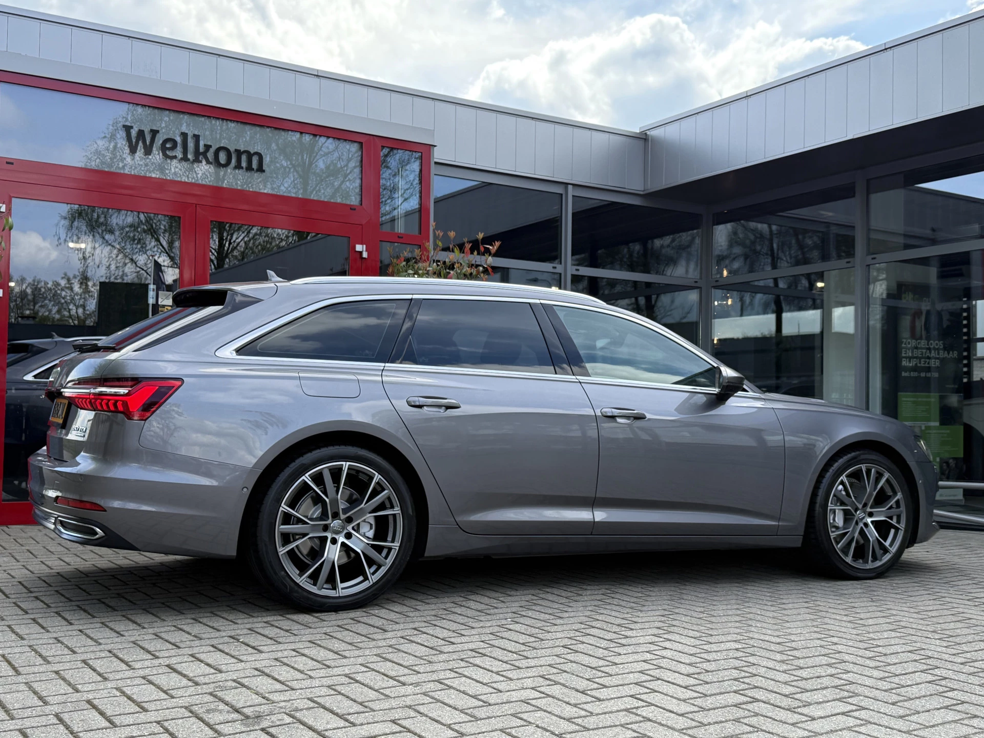 Hoofdafbeelding Audi A6