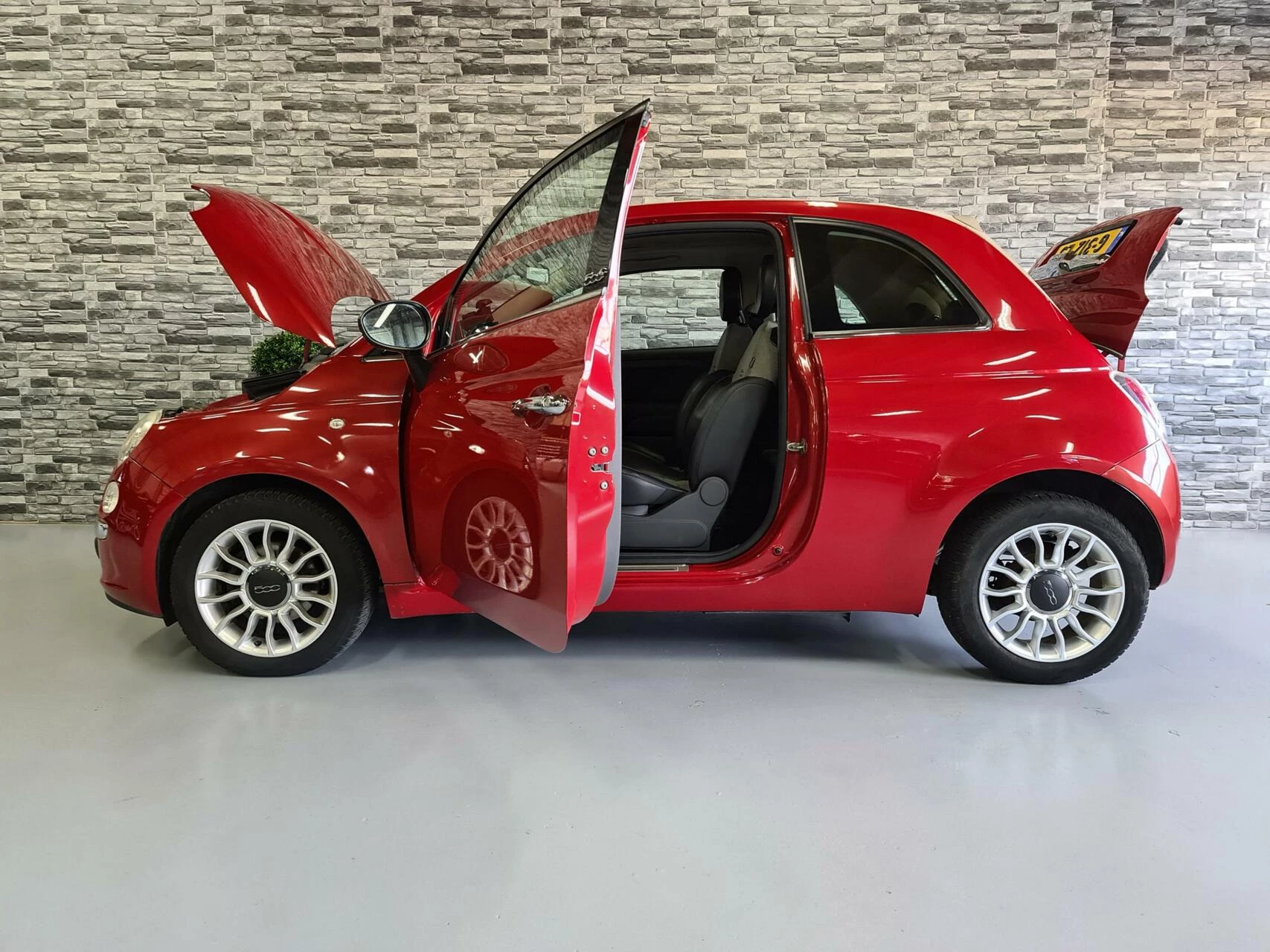 Hoofdafbeelding Fiat 500C