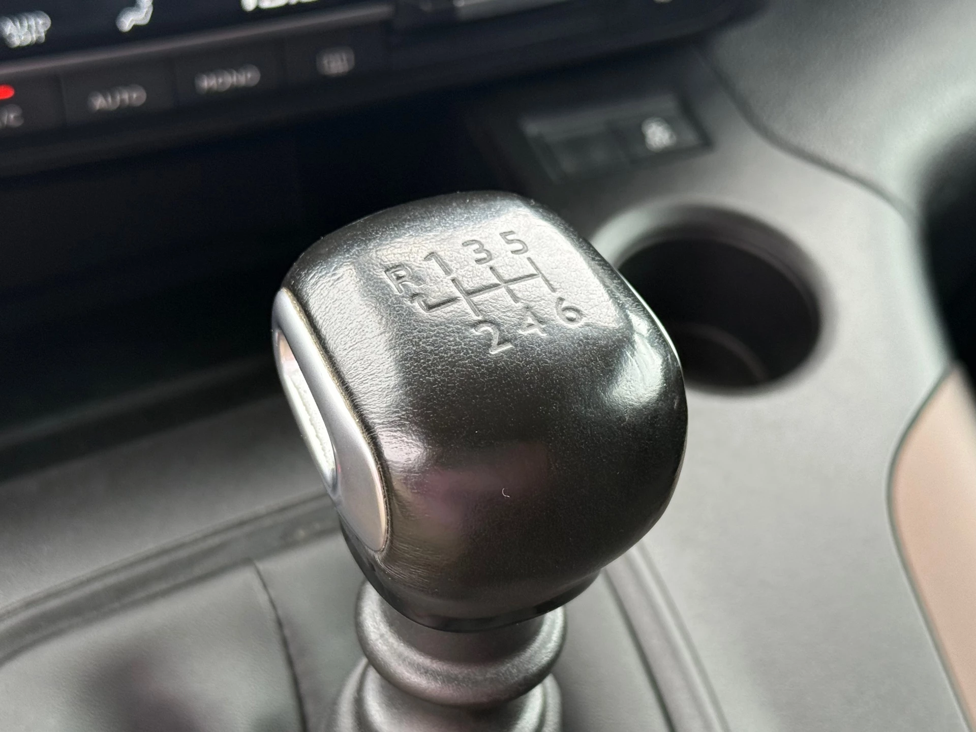 Hoofdafbeelding Peugeot Rifter