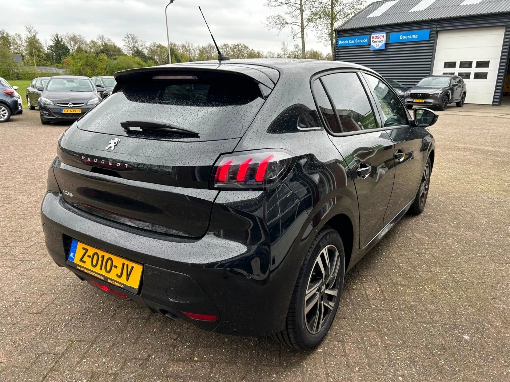 Hoofdafbeelding Peugeot 208