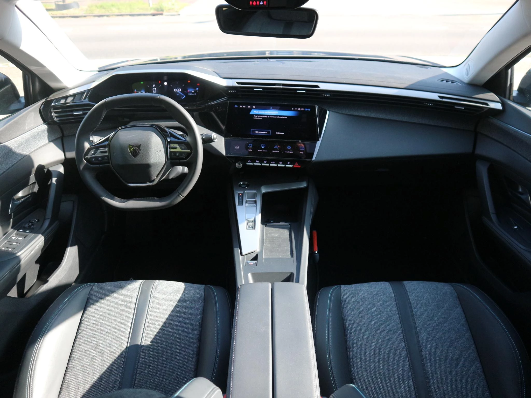 Hoofdafbeelding Peugeot 408