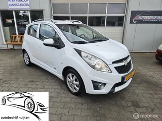 Chevrolet Spark 1.0 16V LT White Limited Edition Bi-Fuel