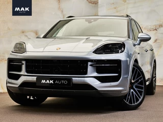 Hoofdafbeelding Porsche Cayenne Porsche Cayenne 3.0 E-Hybrid, SportDesign, Bose, tr.haak, 22", pano, luchtv., memory, ACC, privacy