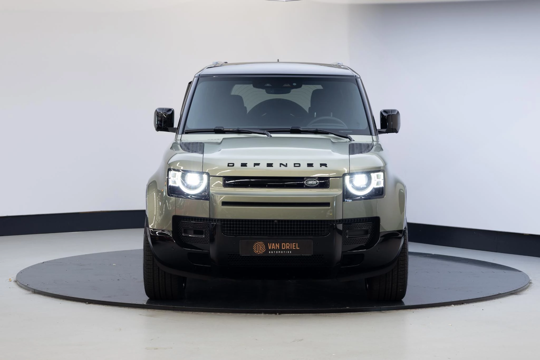 Hoofdafbeelding Land Rover Defender
