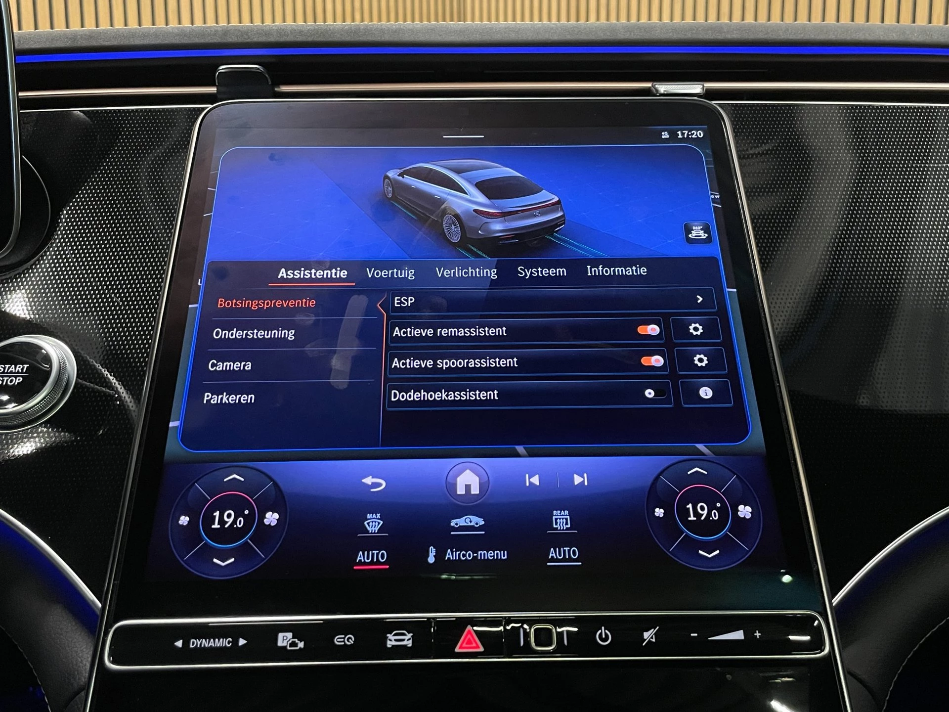 Hoofdafbeelding Mercedes-Benz EQS