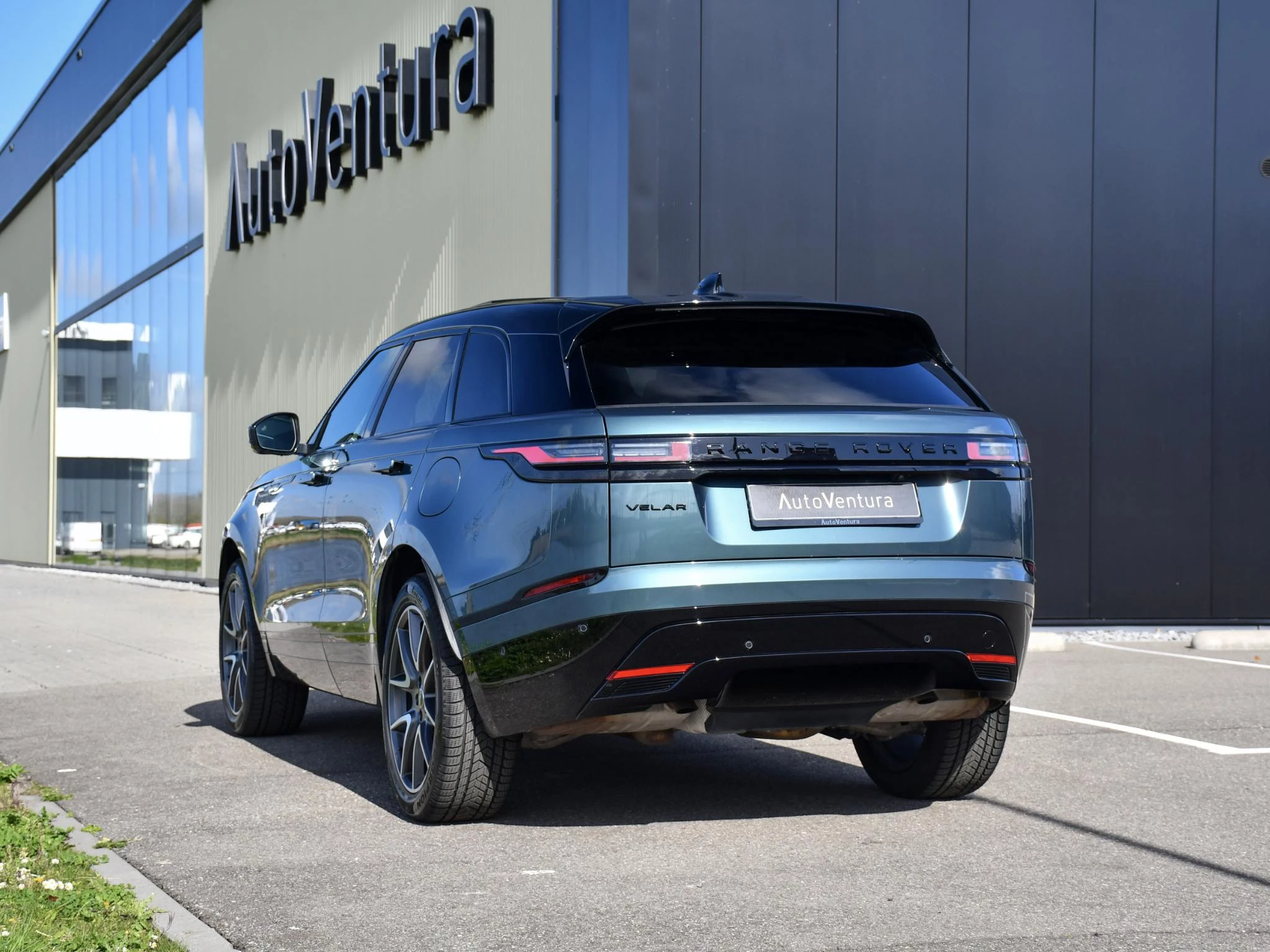 Hoofdafbeelding Land Rover Range Rover Velar