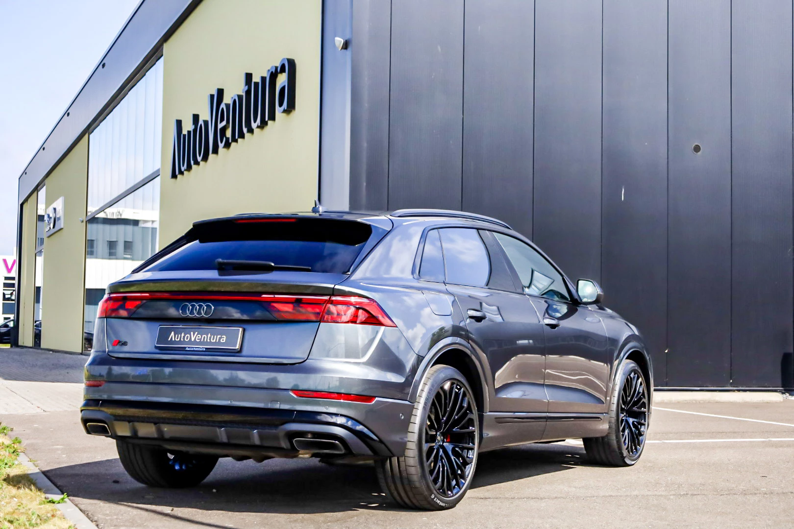 Hoofdafbeelding Audi Q8