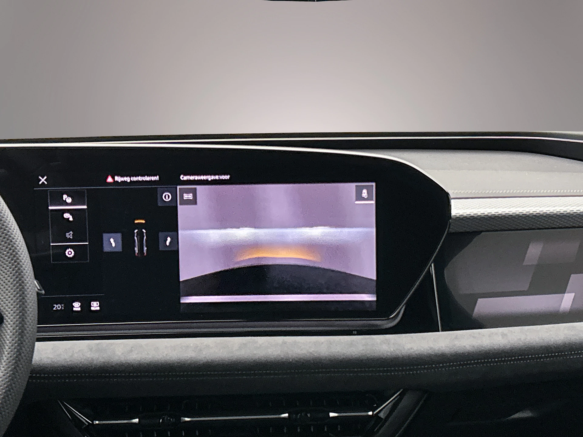 Hoofdafbeelding Audi A6 Avant e-tron