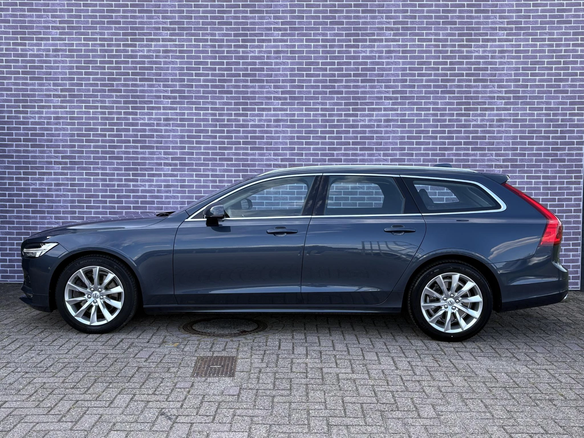 Hoofdafbeelding Volvo V90