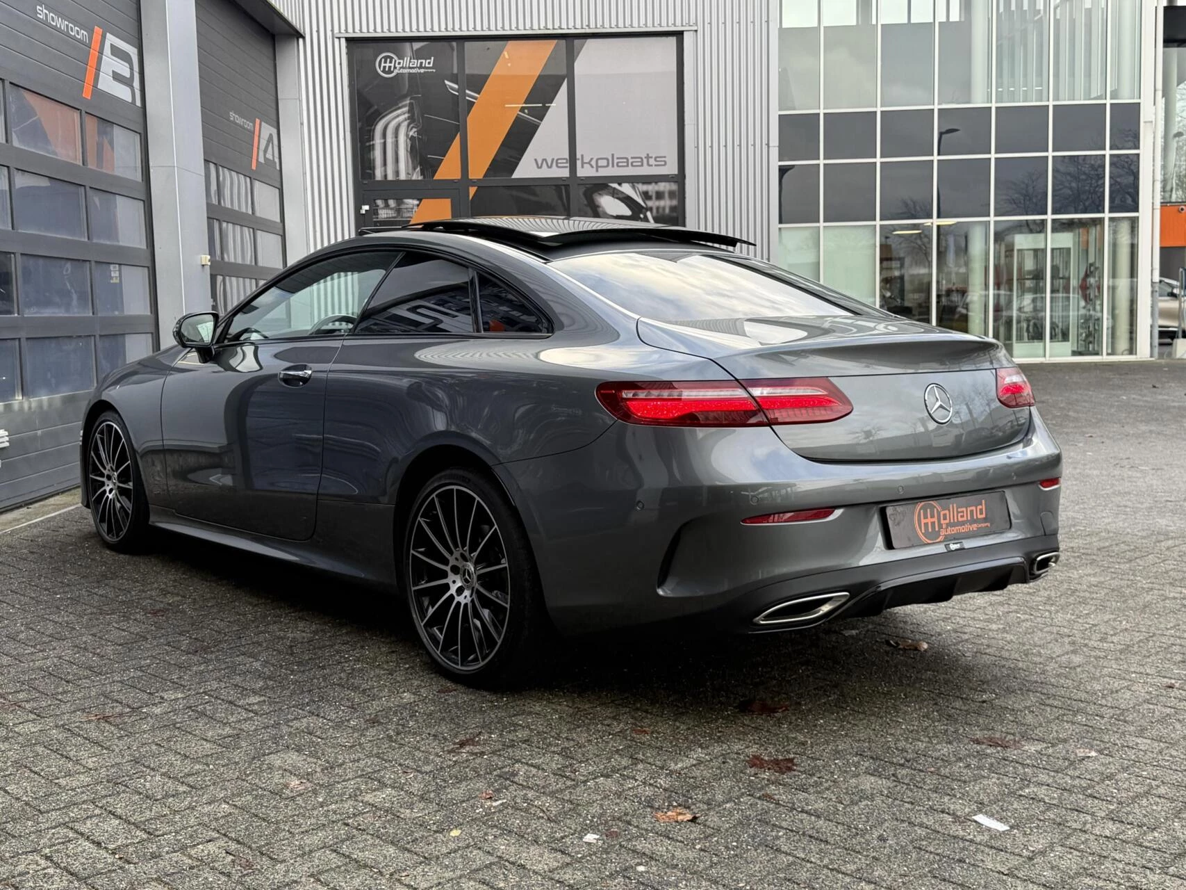 Hoofdafbeelding Mercedes-Benz E-Klasse