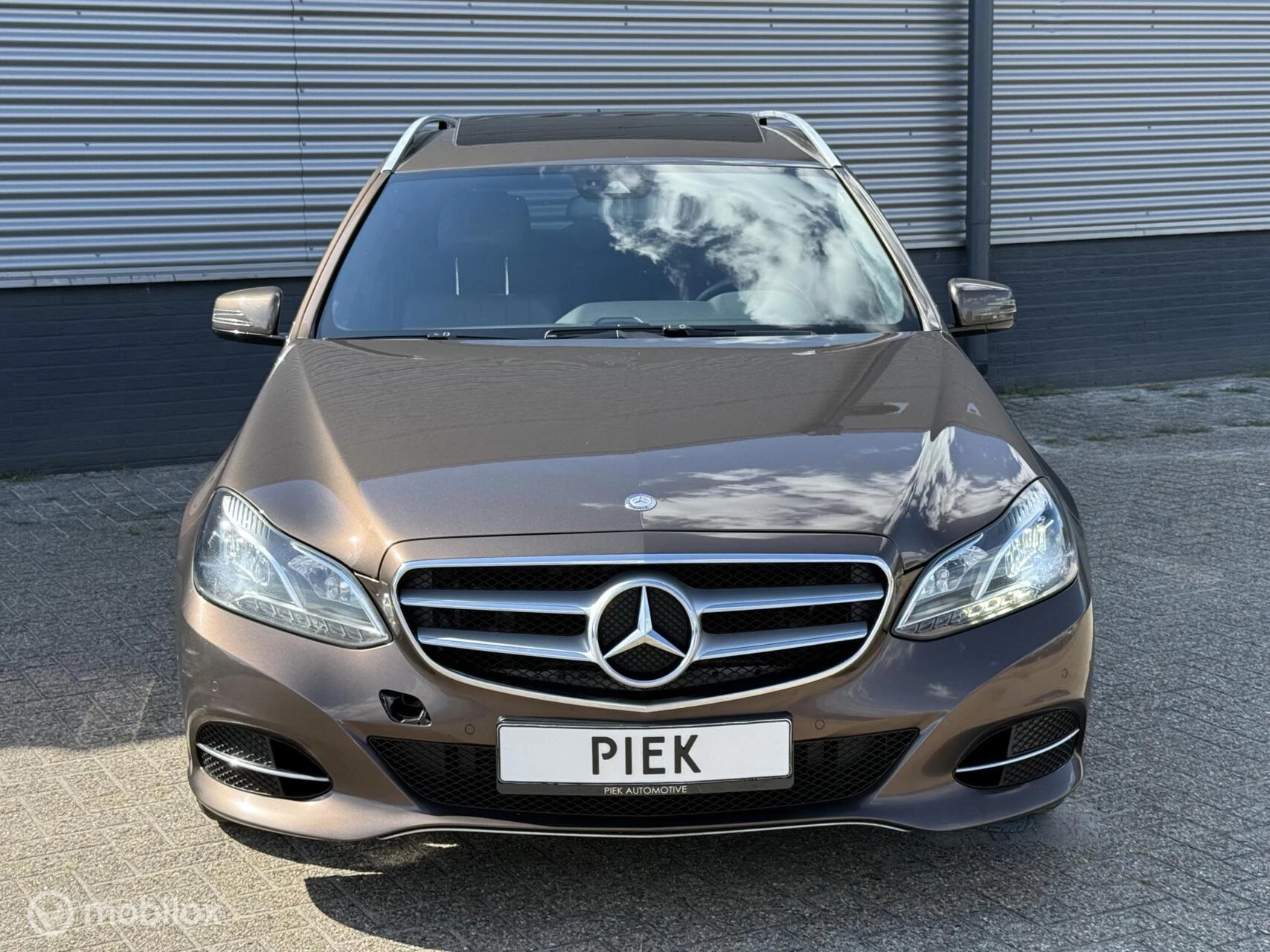 Hoofdafbeelding Mercedes-Benz E-Klasse