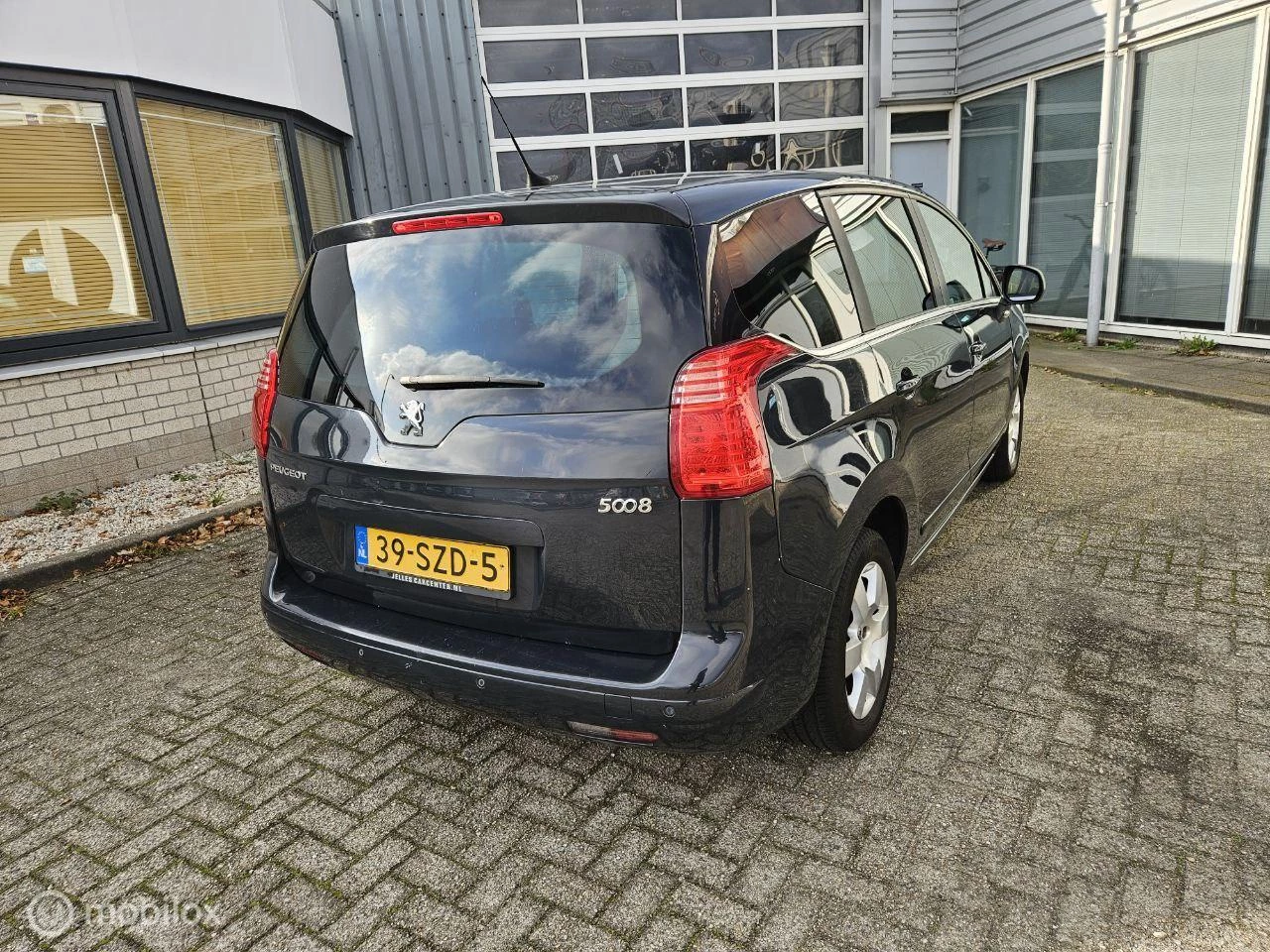 Hoofdafbeelding Peugeot 5008