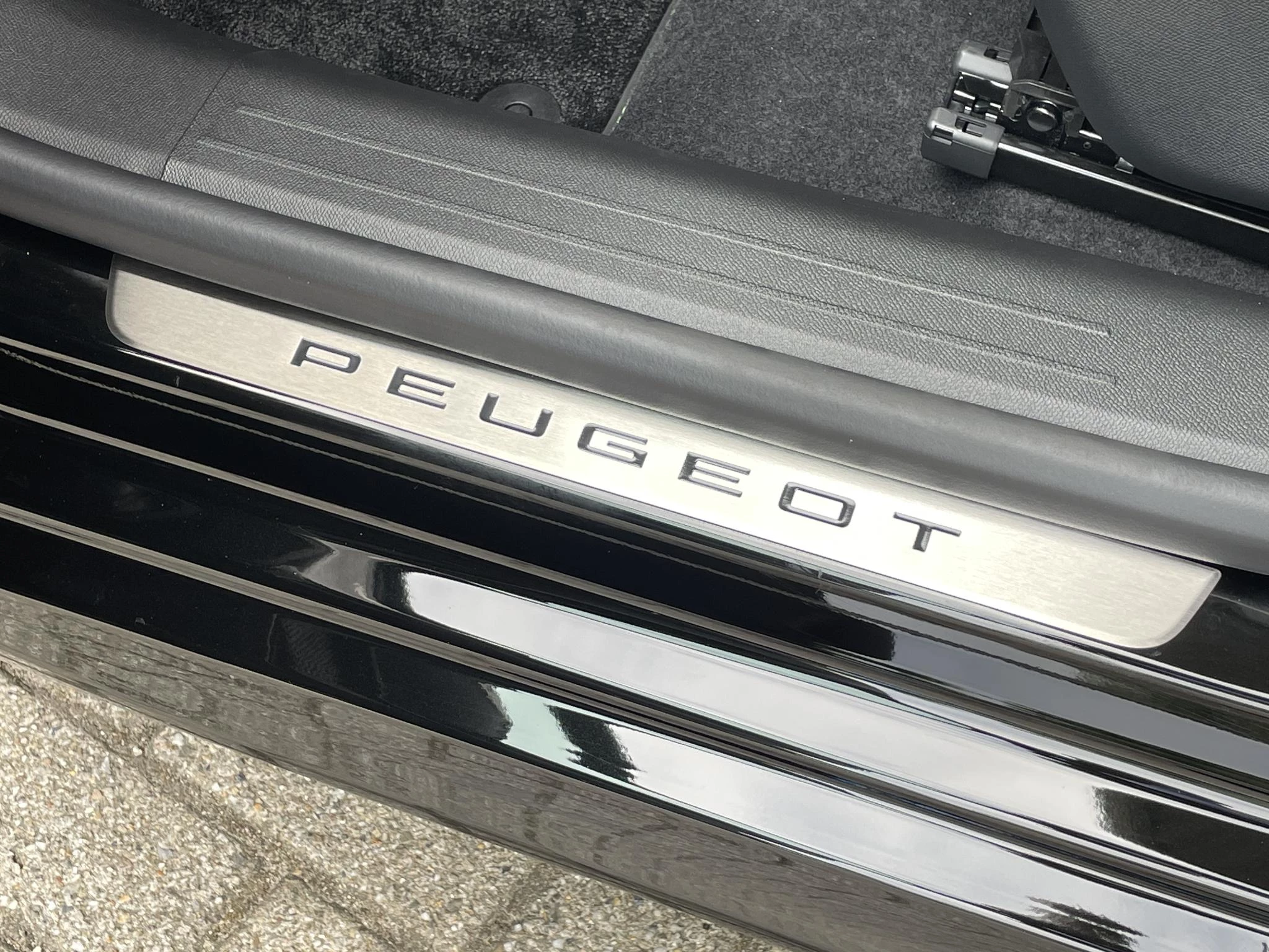 Hoofdafbeelding Peugeot e-208