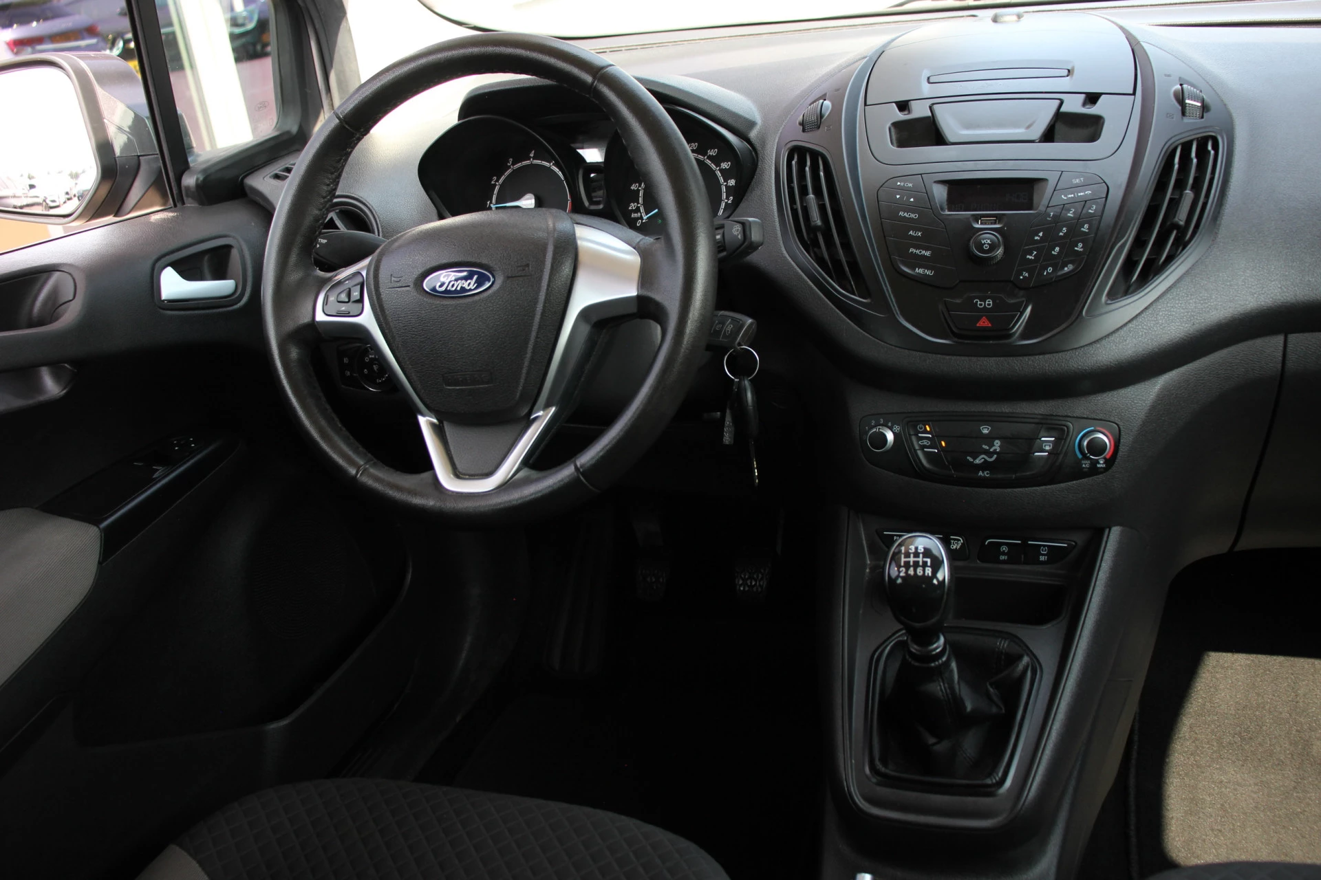 Hoofdafbeelding Ford Tourneo Courier