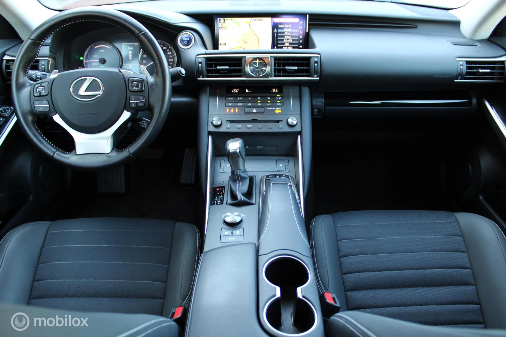 Hoofdafbeelding Lexus IS