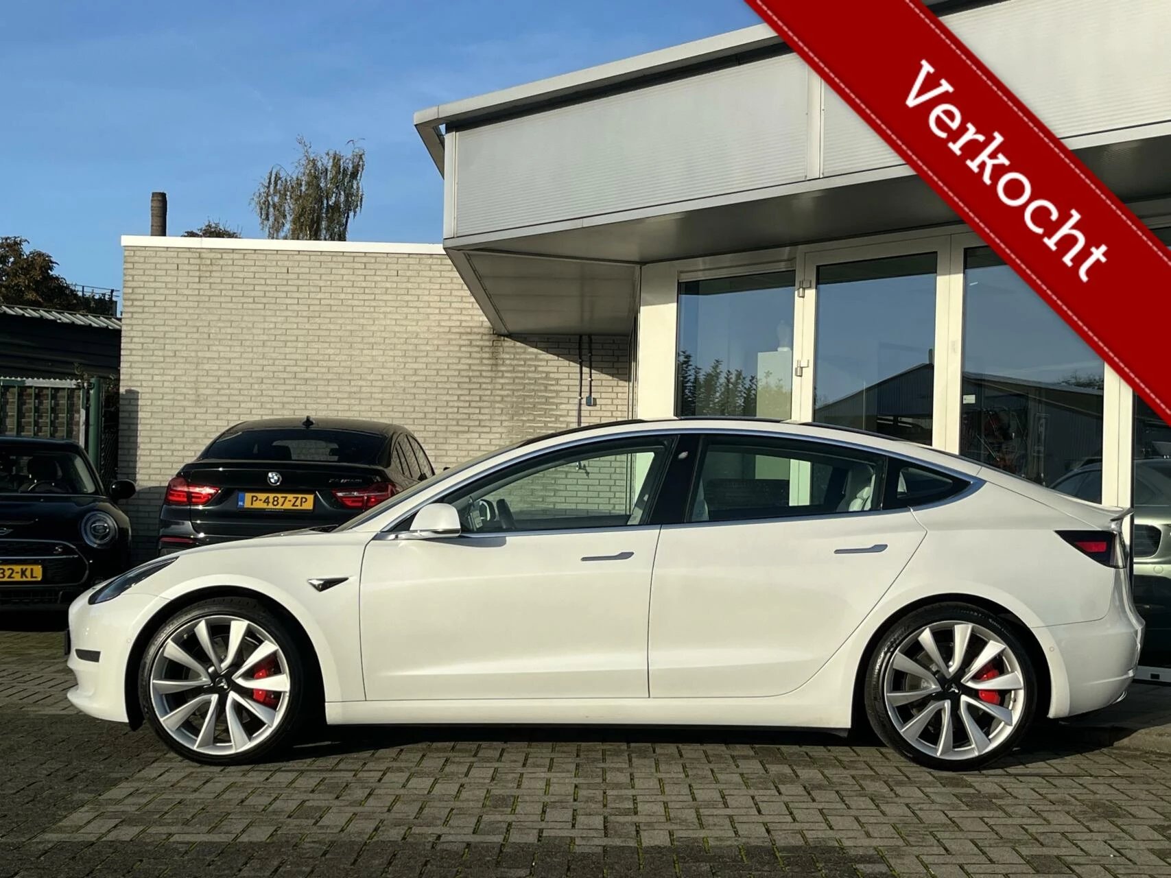 Hoofdafbeelding Tesla Model 3