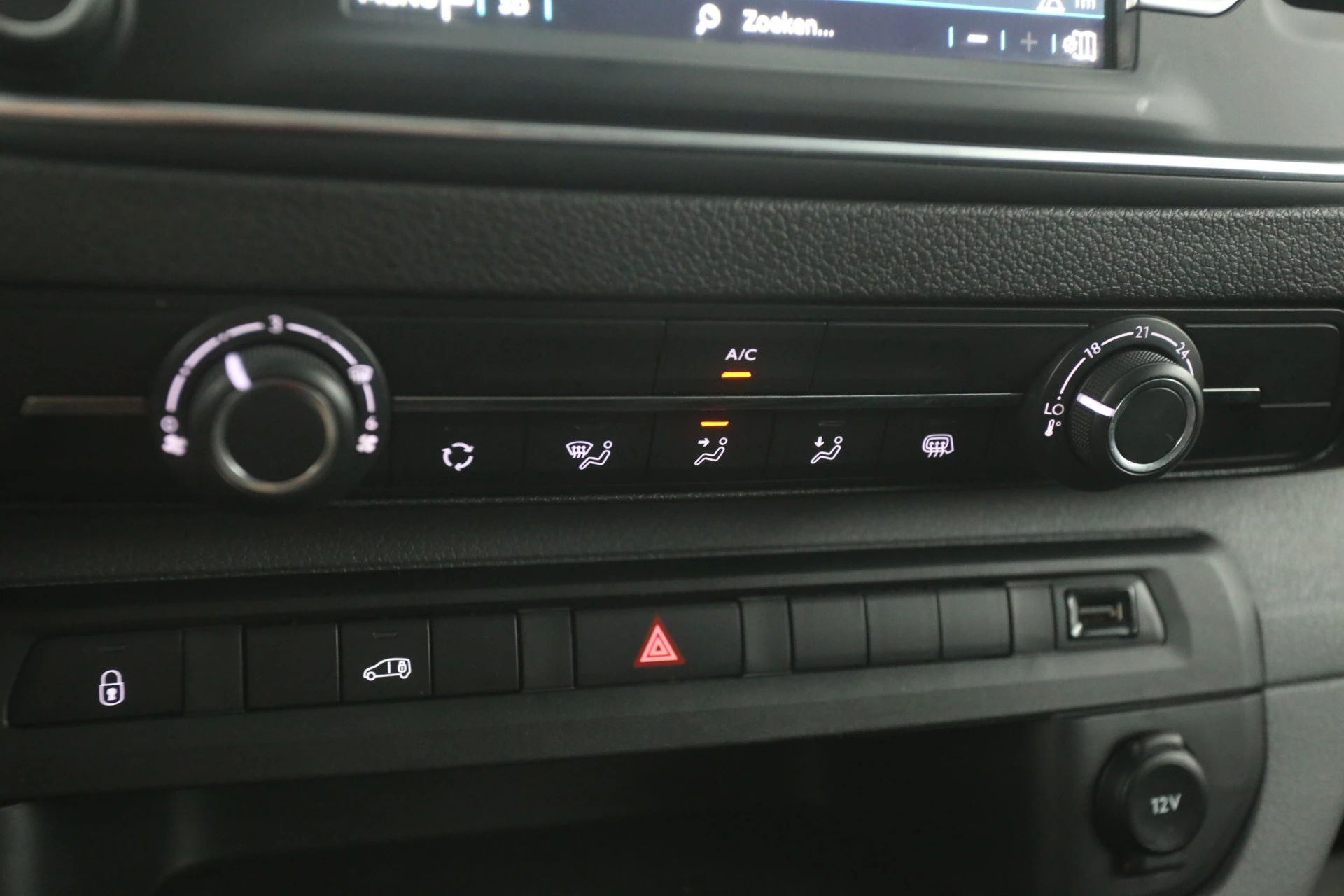 Hoofdafbeelding Peugeot e-Expert