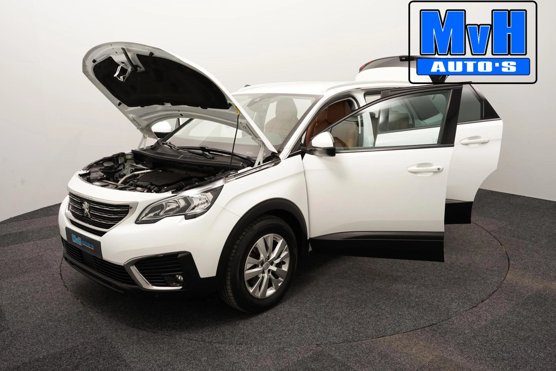 Hoofdafbeelding Peugeot 5008