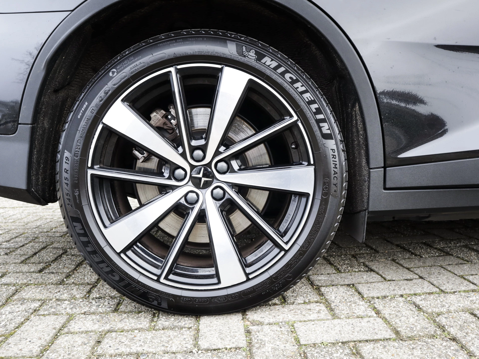 Hoofdafbeelding Polestar 2