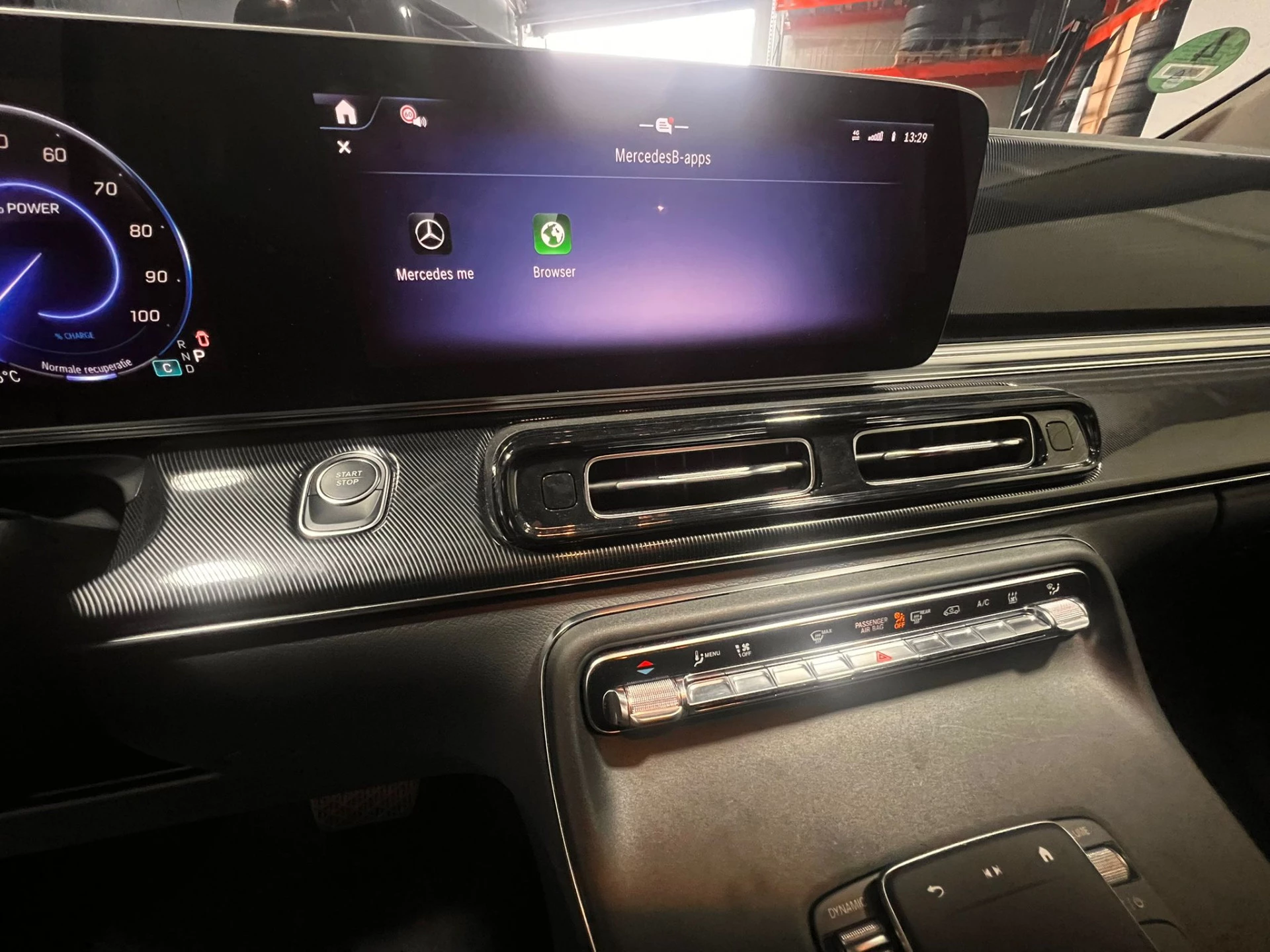 Hoofdafbeelding Mercedes-Benz EQV