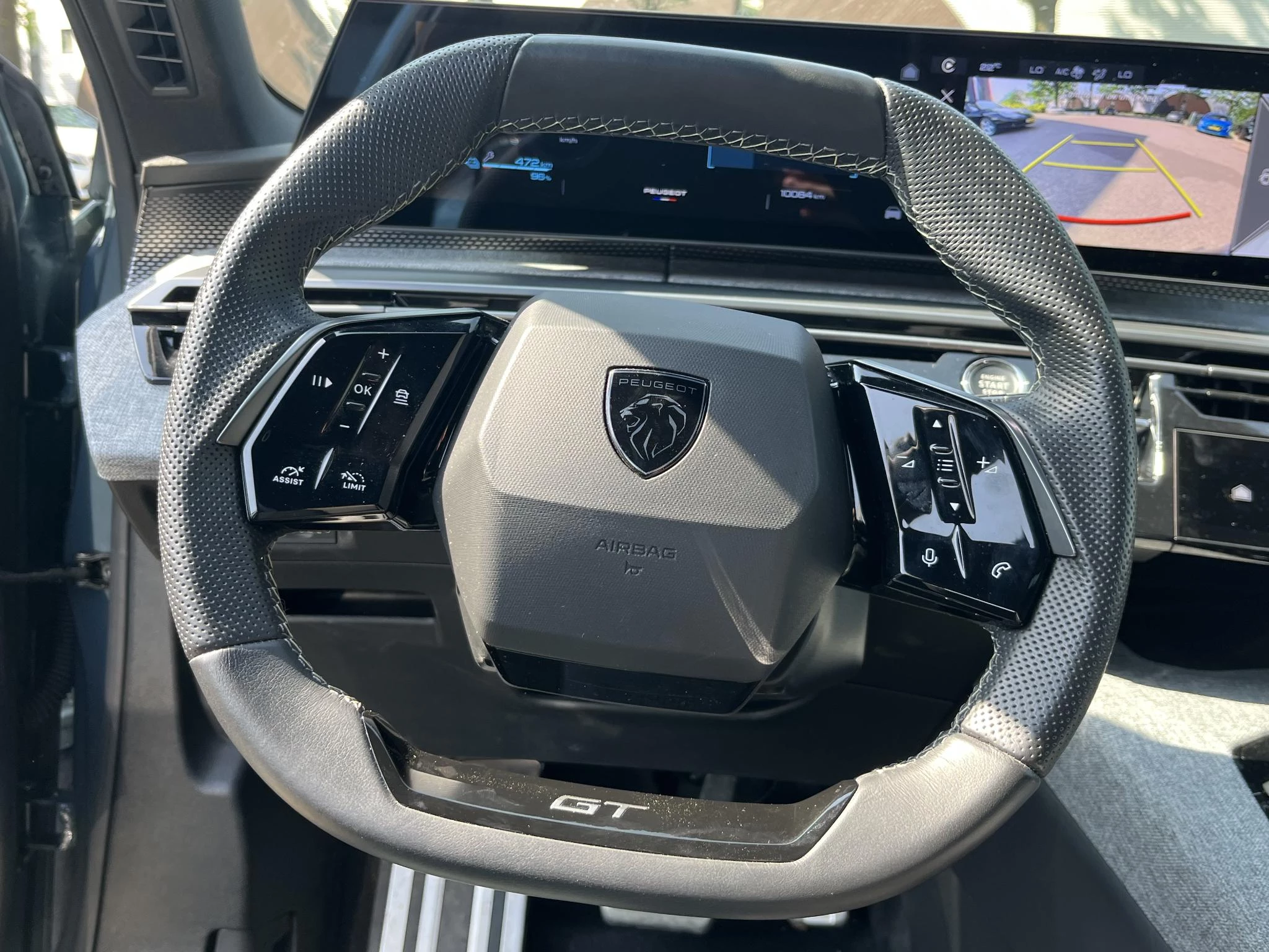 Hoofdafbeelding Peugeot e-5008
