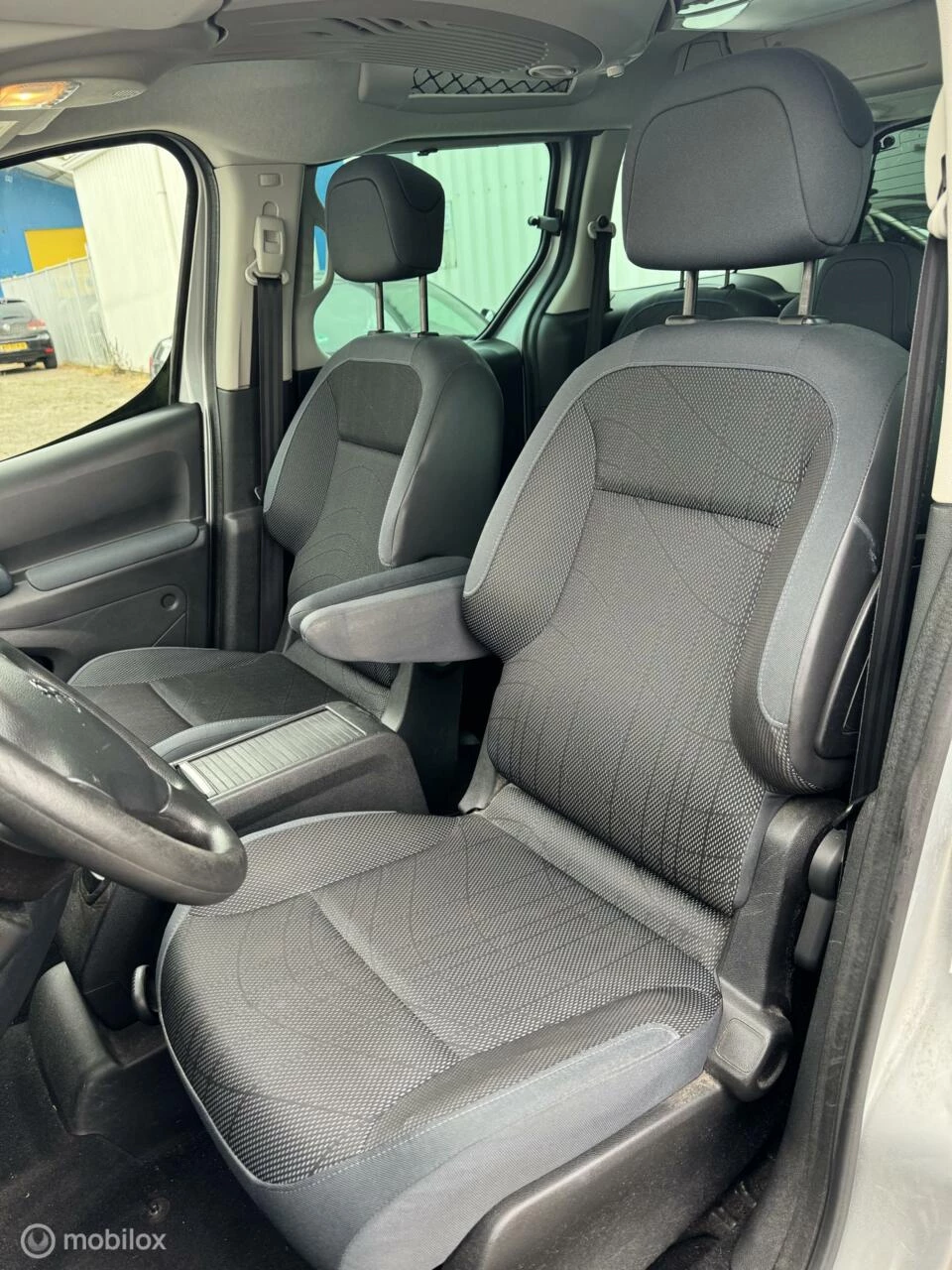 Hoofdafbeelding Peugeot Partner