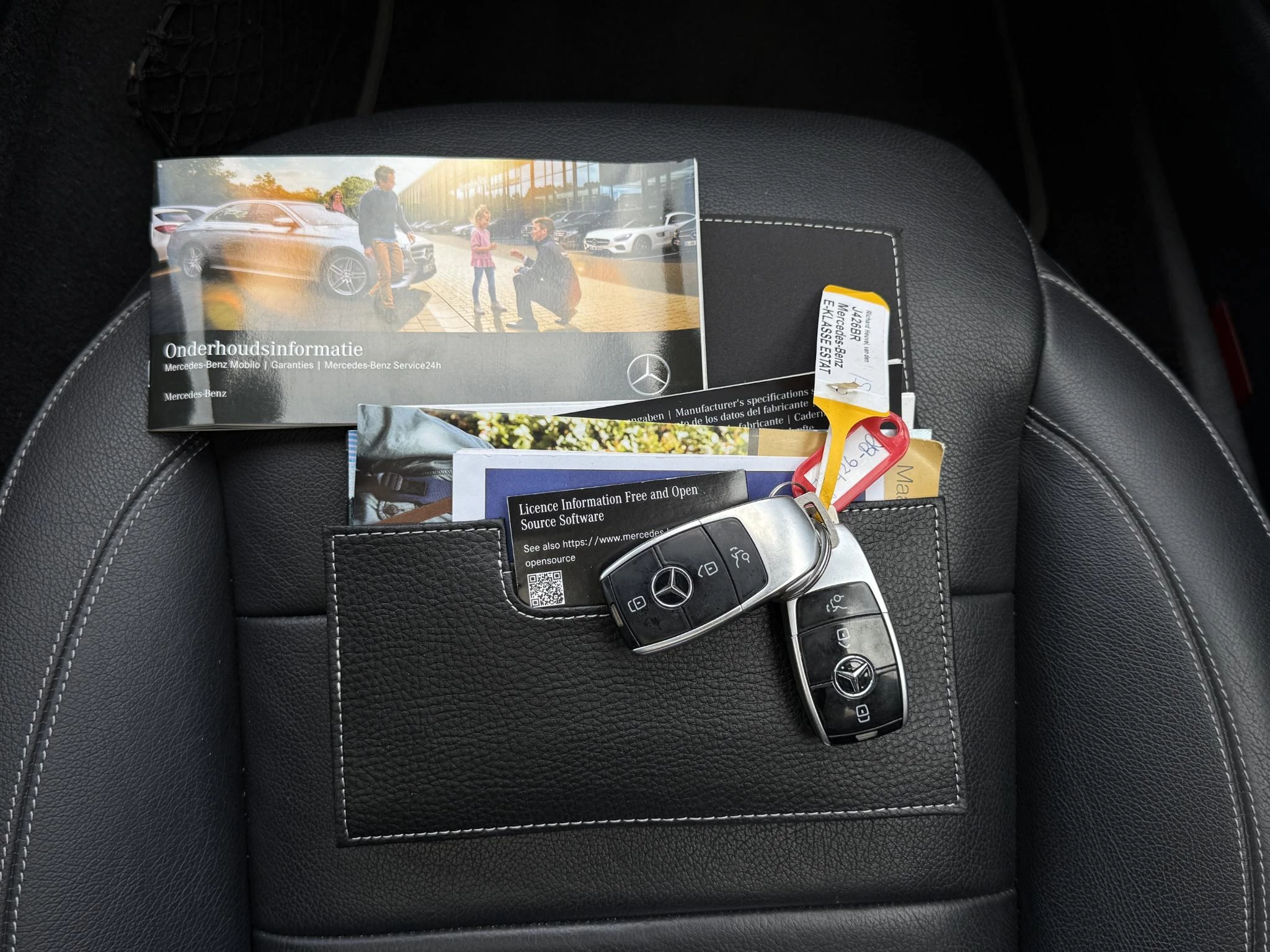 Hoofdafbeelding Mercedes-Benz E-Klasse