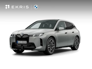 BMW iX xDrive45 | M Sportpakket Pro | Comfort Pakket | Innovation Pack | Soft-close | Panoramadak | Trekhaak