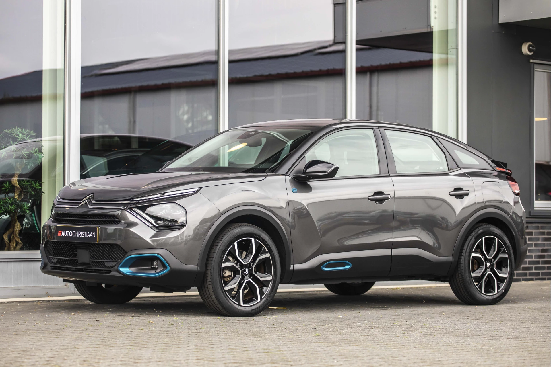 Hoofdafbeelding Citroën ë-C4