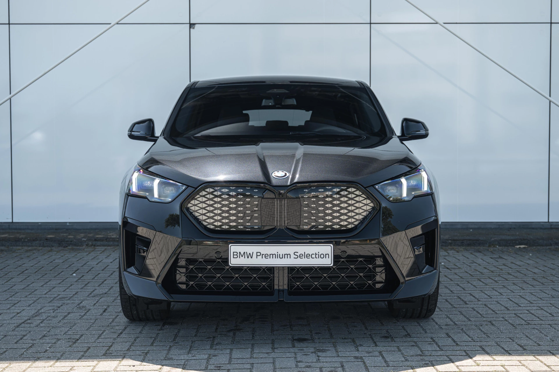 Hoofdafbeelding BMW iX2