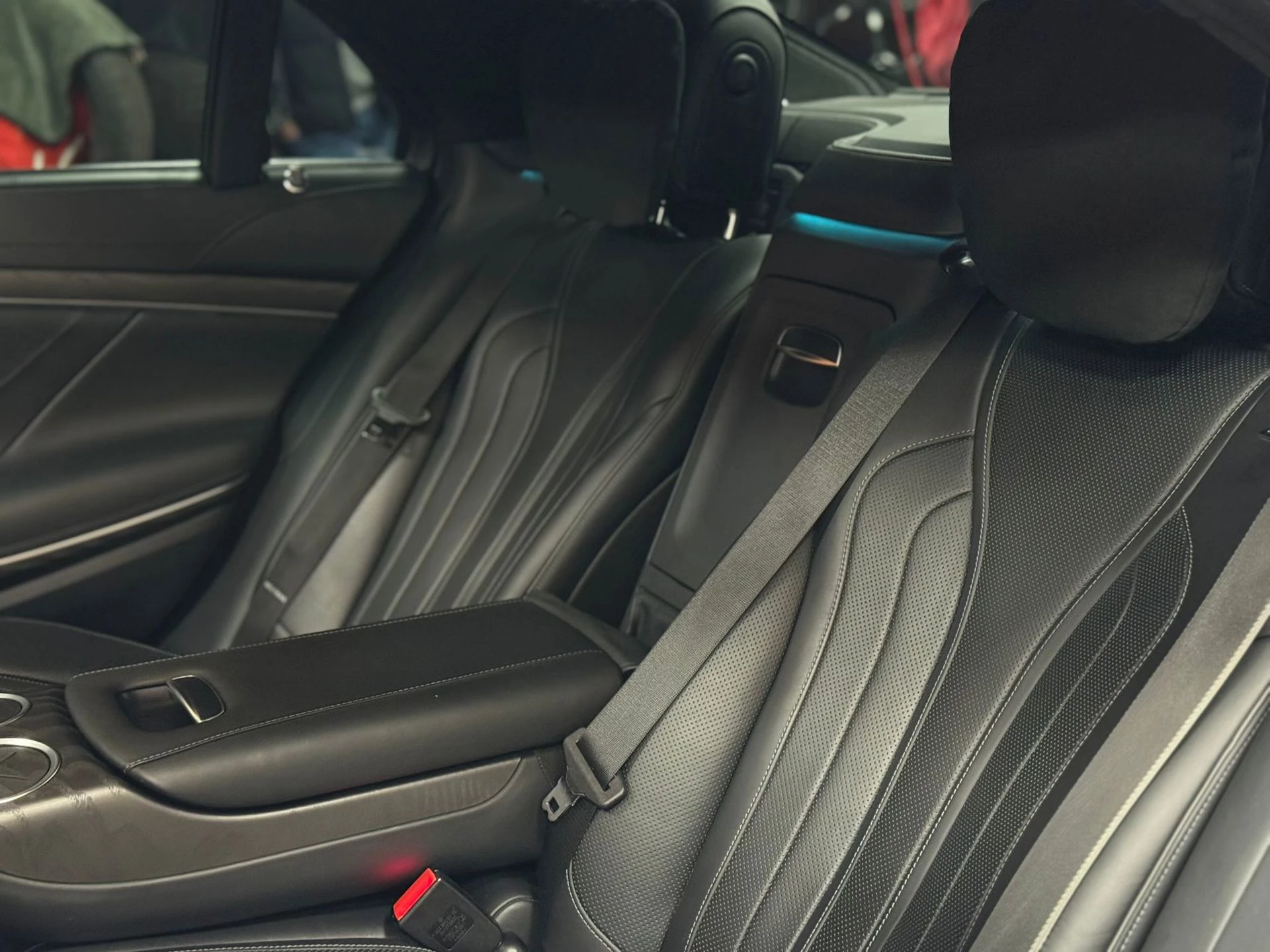 Hoofdafbeelding Mercedes-Benz S-Klasse