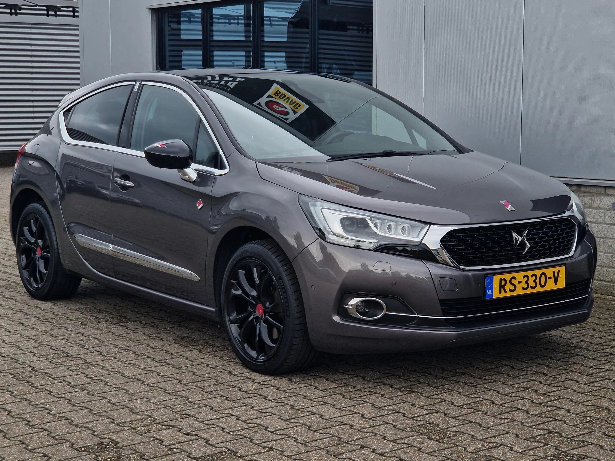 Hoofdafbeelding DS DS 4