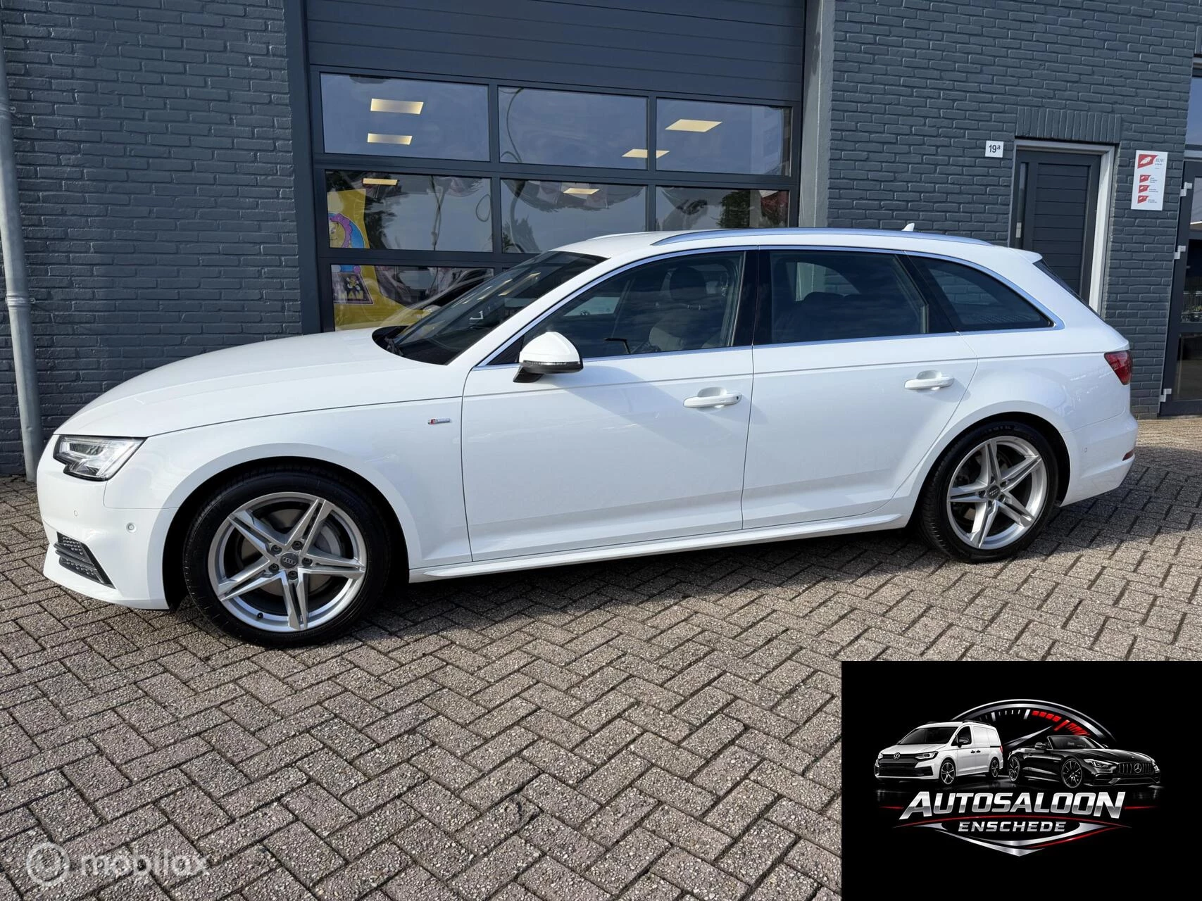 Hoofdafbeelding Audi A4