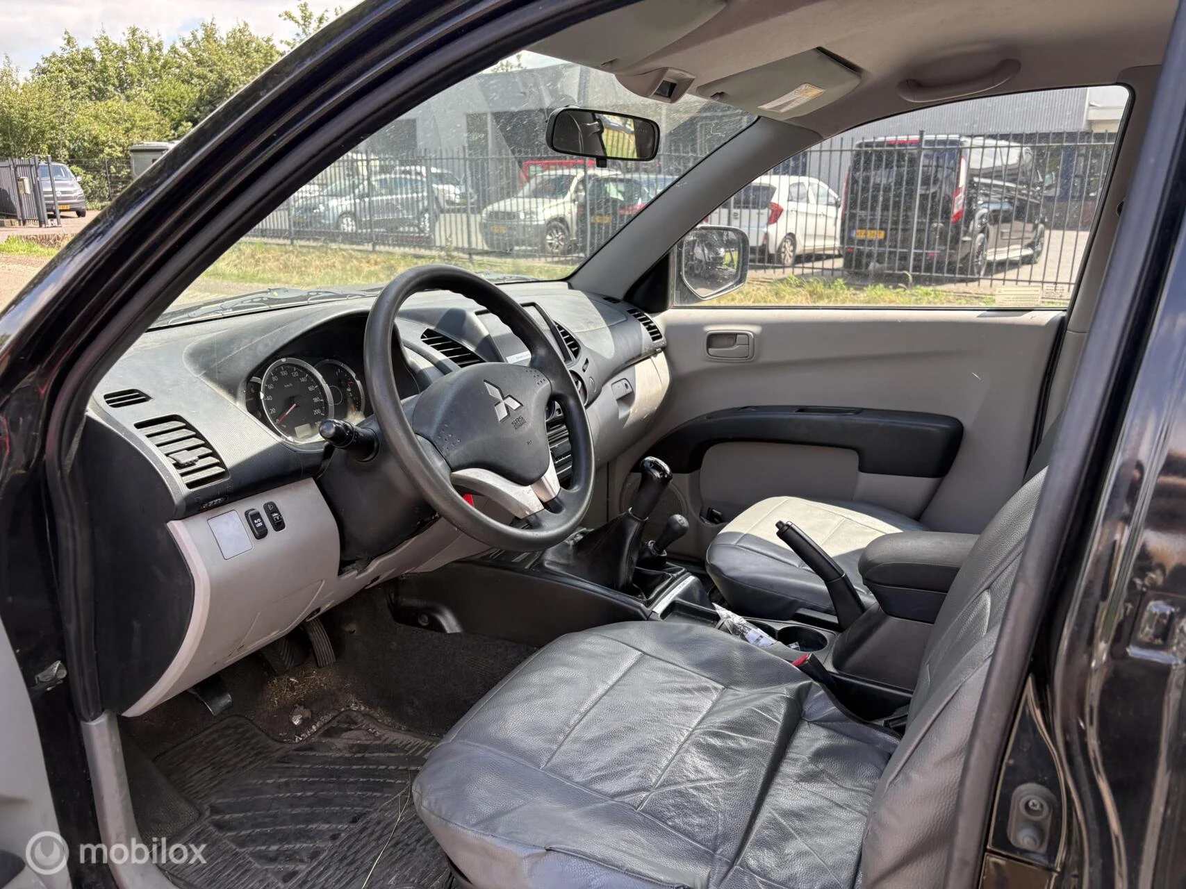 Hoofdafbeelding Mitsubishi L200