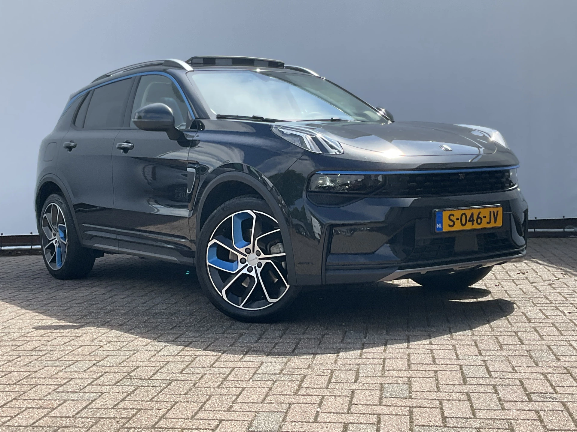 Hoofdafbeelding Lynk & Co 01