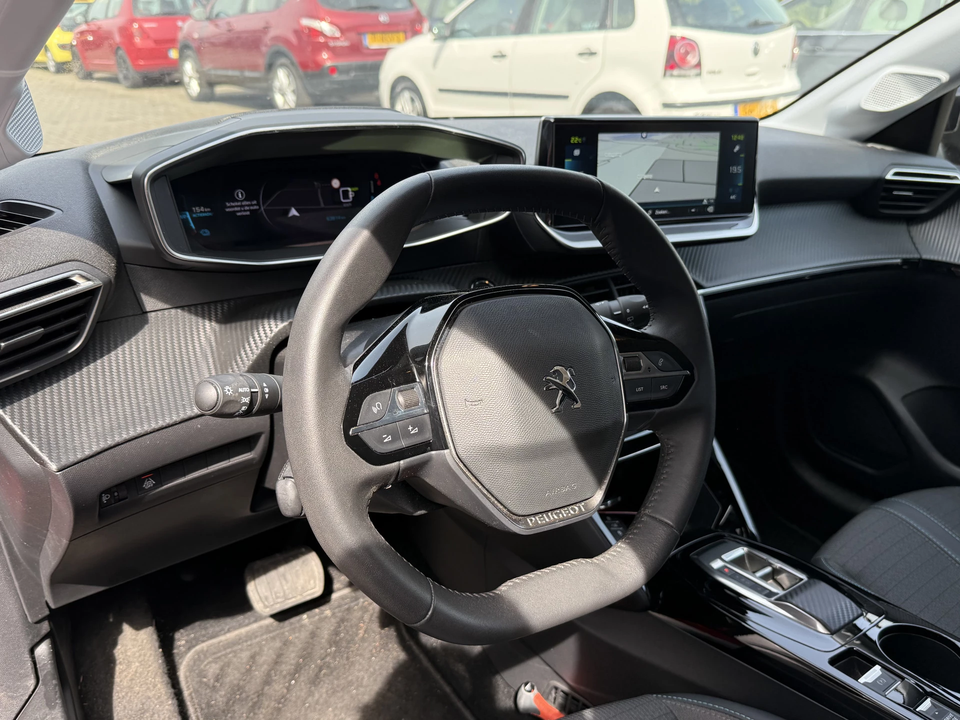 Hoofdafbeelding Peugeot e-208