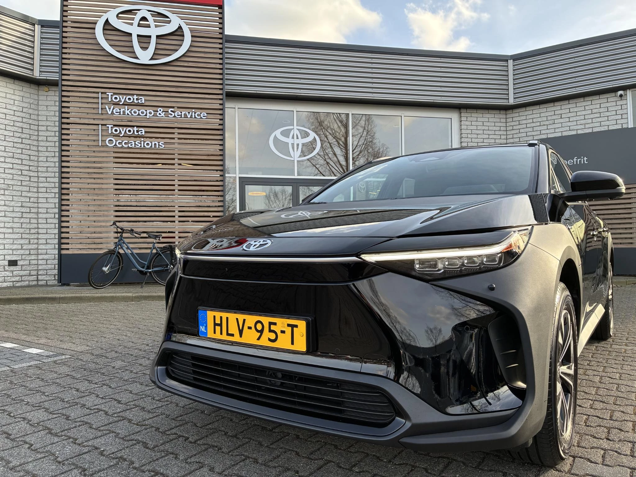 Hoofdafbeelding Toyota bZ4X