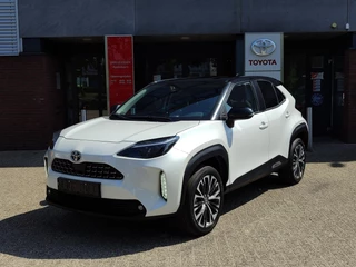 Toyota Yaris Cross 1.5 Hybrid AWD EXECUTIVE HEAD-UP STOELVERW BLIND SPOT NAVI 18'' LM-VELGEN PARK-SENSOREN JBL-AUDIO APPLE/ANDROID AD-CRUISE CLIMA