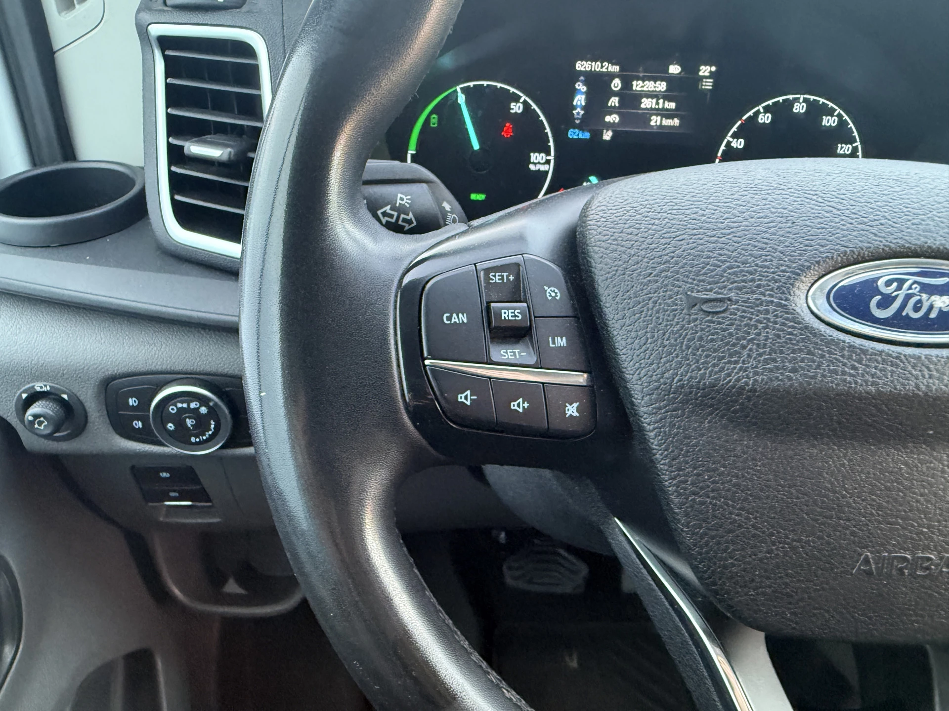 Hoofdafbeelding Ford E-Transit