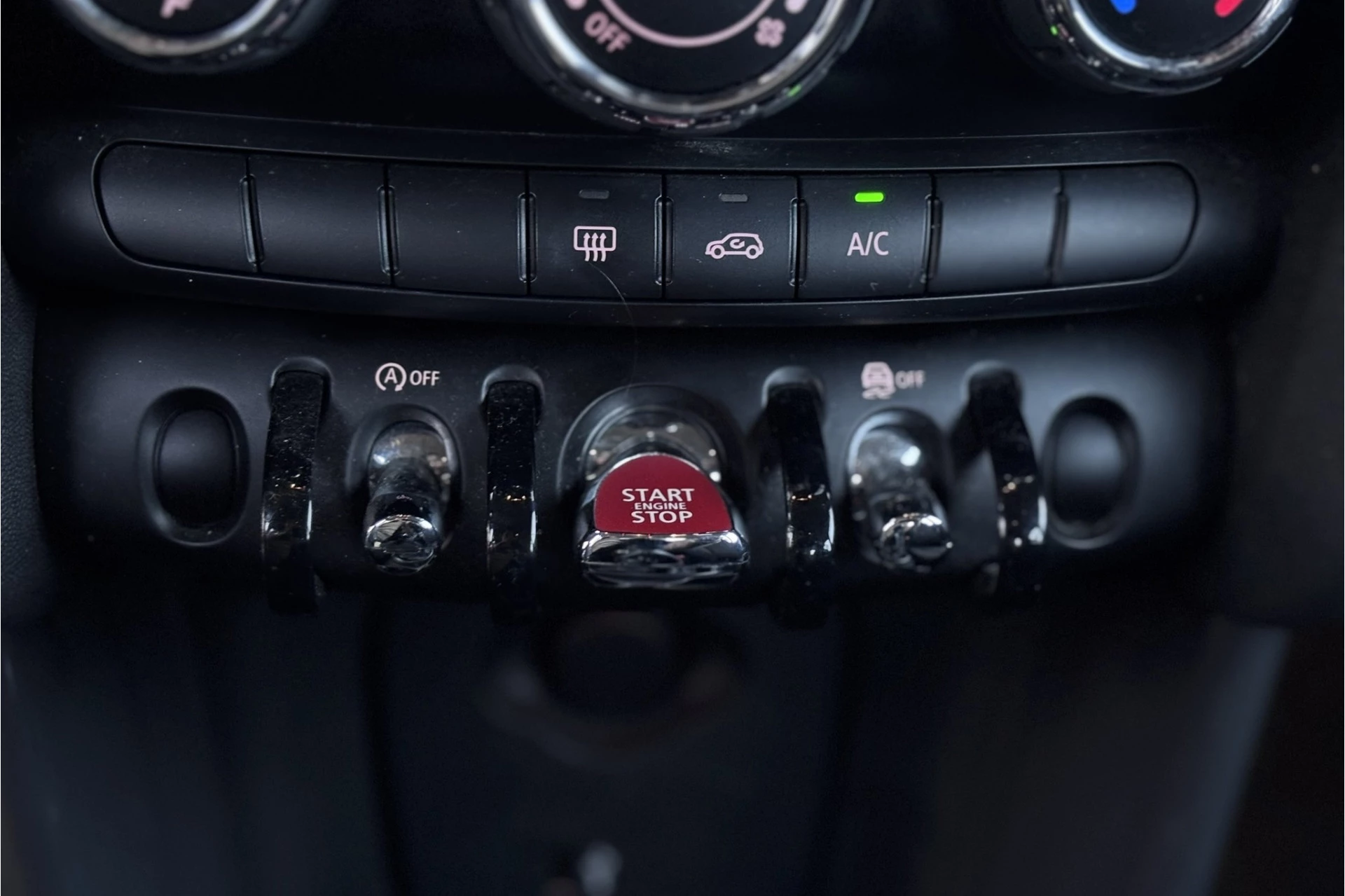 Hoofdafbeelding MINI One