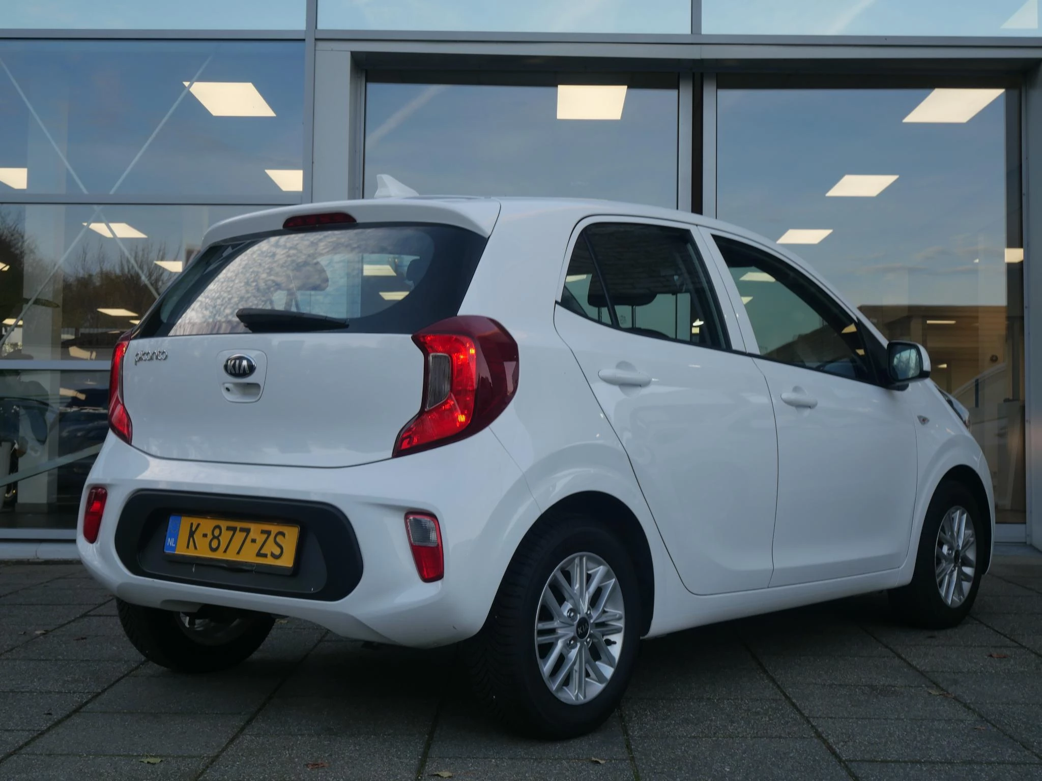 Hoofdafbeelding Kia Picanto